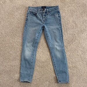 Lucky Brand Women's Light Blue Skinny Jeans